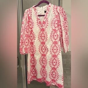 NWT size 6 Jessica Howard White Dress with Magenta Embroidery